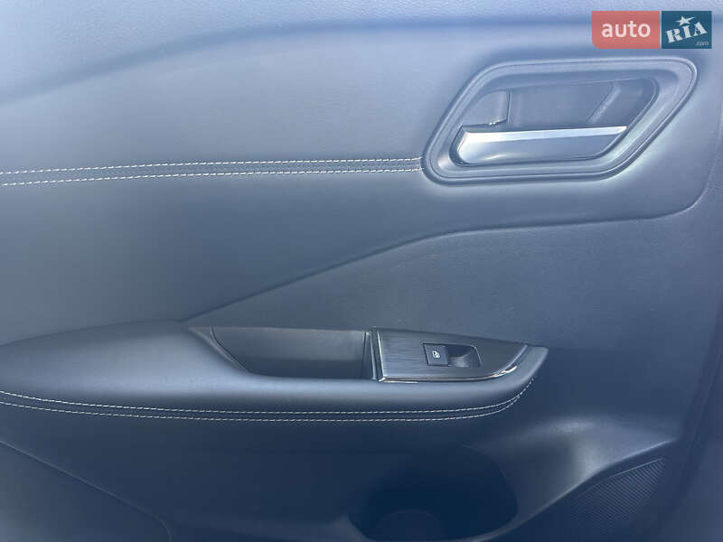 Внедорожник / Кроссовер Nissan Qashqai 2021 в Черновцах