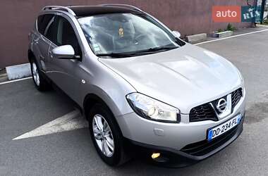 Позашляховик / Кросовер Nissan Qashqai 2013 в Житомирі
