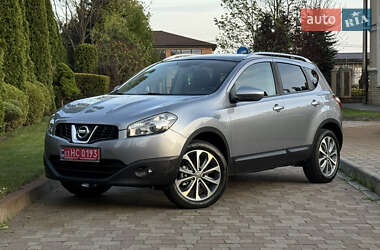 Позашляховик / Кросовер Nissan Qashqai 2011 в Сарнах