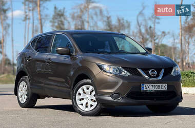 Внедорожник / Кроссовер Nissan Qashqai 2016 в Харькове
