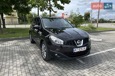 Внедорожник / Кроссовер Nissan Qashqai 2010 в 