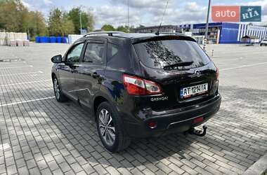 Внедорожник / Кроссовер Nissan Qashqai 2010 в 