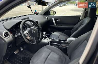 Внедорожник / Кроссовер Nissan Qashqai 2010 в 