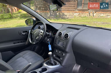 Внедорожник / Кроссовер Nissan Qashqai 2011 в 