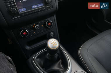 Внедорожник / Кроссовер Nissan Qashqai 2011 в 