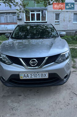 Позашляховик / Кросовер Nissan Qashqai 2014 в Чернігові