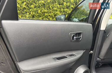 Внедорожник / Кроссовер Nissan Qashqai 2011 в 