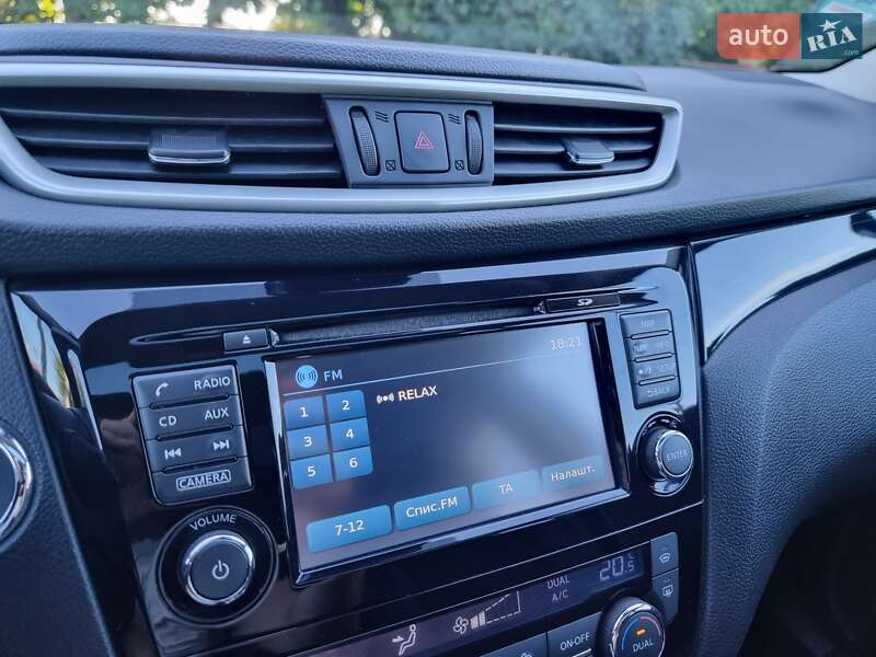 Внедорожник / Кроссовер Nissan Qashqai 2014 в Ровно