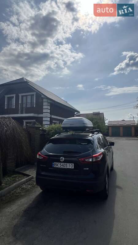 Внедорожник / Кроссовер Nissan Qashqai 2014 в Ровно