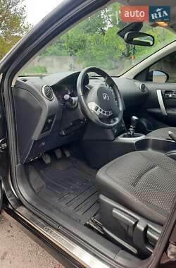Позашляховик / Кросовер Nissan Qashqai 2007 в 