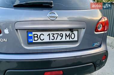 Позашляховик / Кросовер Nissan Qashqai 2010 в 