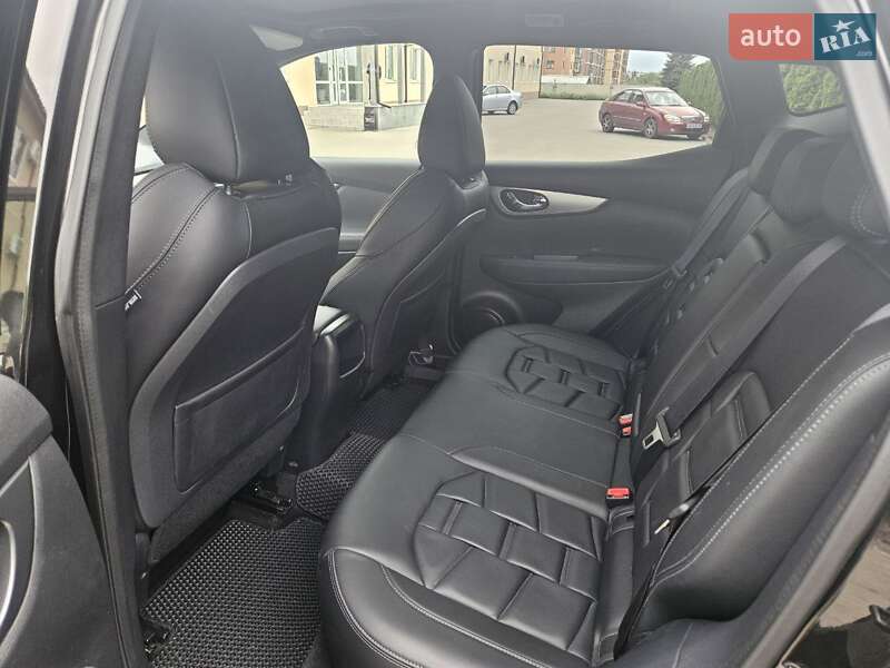 Внедорожник / Кроссовер Nissan Qashqai 2020 в Днепре