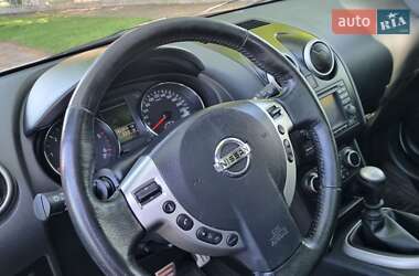Внедорожник / Кроссовер Nissan Qashqai 2012 в 