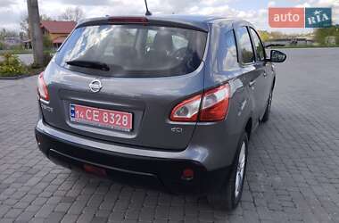 Внедорожник / Кроссовер Nissan Qashqai 2012 в 