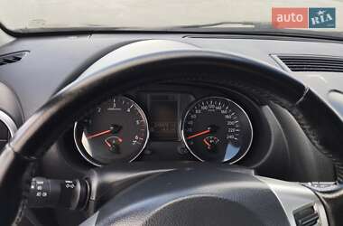 Внедорожник / Кроссовер Nissan Qashqai 2012 в 