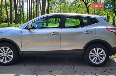 Внедорожник / Кроссовер Nissan Qashqai 2014 в Черкассах