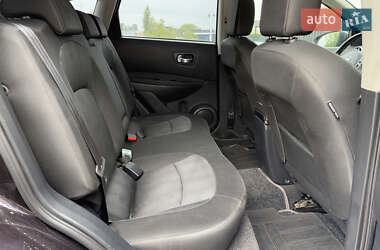 Позашляховик / Кросовер Nissan Qashqai 2011 в 