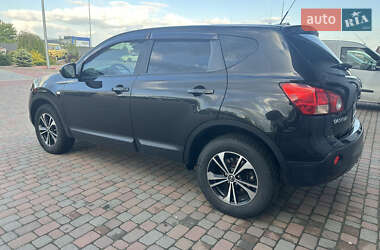 Внедорожник / Кроссовер Nissan Qashqai 2009 в 