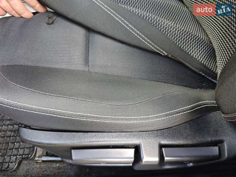 Внедорожник / Кроссовер Nissan Qashqai 2013 в Рокитном