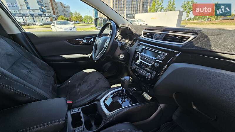 Позашляховик / Кросовер Nissan Qashqai 2014 в Черкасах фото 20 Позашляховик / Кросовер Nissan Qashqai 2014 в Черкасах