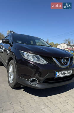 Позашляховик / Кросовер Nissan Qashqai 2014 в 