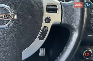 Внедорожник / Кроссовер Nissan Qashqai 2012 в 