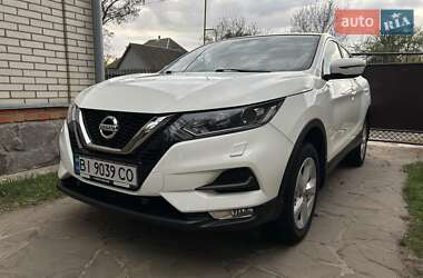Позашляховик / Кросовер Nissan Qashqai 2018 в 