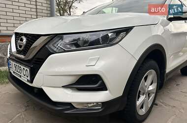 Позашляховик / Кросовер Nissan Qashqai 2018 в 