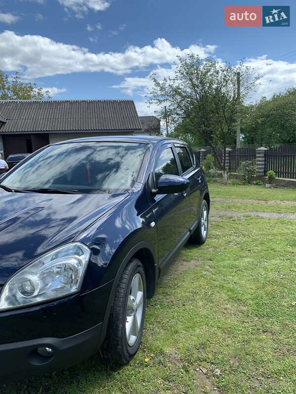 Позашляховик / Кросовер Nissan Qashqai 2008 в Жидачові