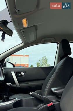 Внедорожник / Кроссовер Nissan Qashqai 2011 в 