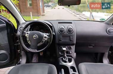 Внедорожник / Кроссовер Nissan Qashqai 2012 в 