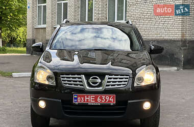 Внедорожник / Кроссовер Nissan Qashqai 2010 в 