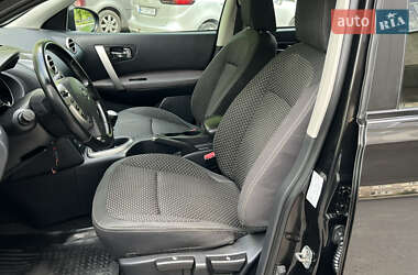Внедорожник / Кроссовер Nissan Qashqai 2010 в 
