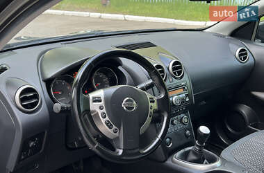 Внедорожник / Кроссовер Nissan Qashqai 2010 в 