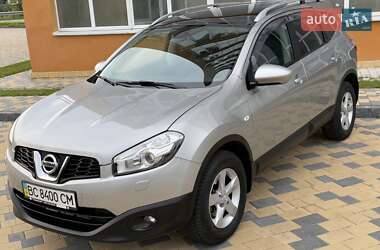 Позашляховик / Кросовер Nissan Qashqai 2011 в 