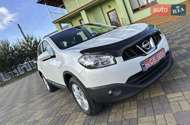 Позашляховик / Кросовер Nissan Qashqai 2013 в 