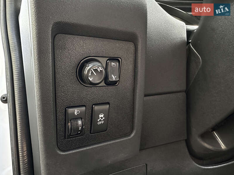 Позашляховик / Кросовер Nissan Qashqai 2013 в Самборі