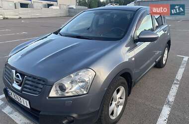 Позашляховик / Кросовер Nissan Qashqai 2007 в Рівному