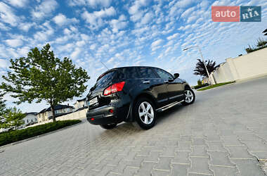 Позашляховик / Кросовер Nissan Qashqai 2008 в 