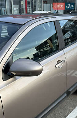 Внедорожник / Кроссовер Nissan Qashqai 2013 в 