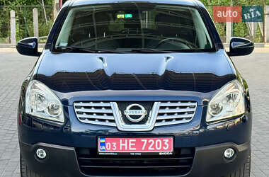 Позашляховик / Кросовер Nissan Qashqai 2010 в 