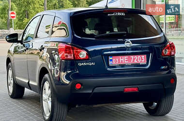 Позашляховик / Кросовер Nissan Qashqai 2010 в 
