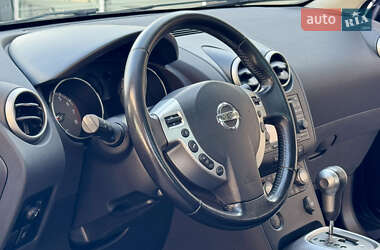 Позашляховик / Кросовер Nissan Qashqai 2010 в 