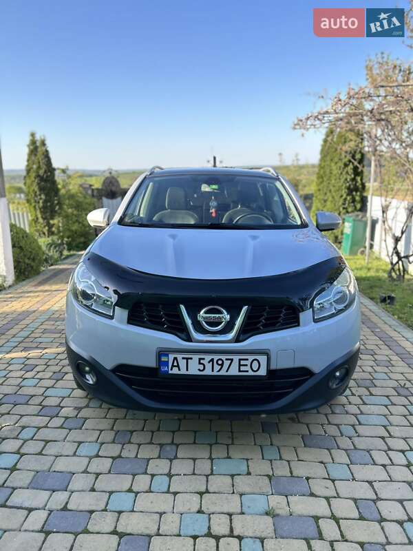 Внедорожник / Кроссовер Nissan Qashqai 2011 в Ивано-Франковске