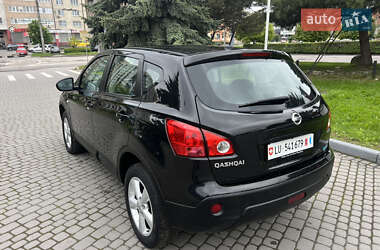 Внедорожник / Кроссовер Nissan Qashqai 2009 в 