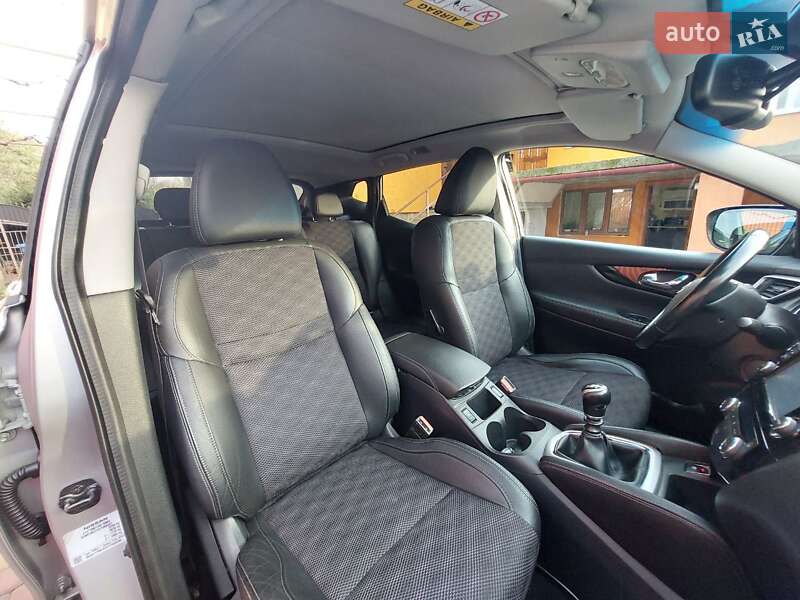 Позашляховик / Кросовер Nissan Qashqai 2014 в Мукачевому