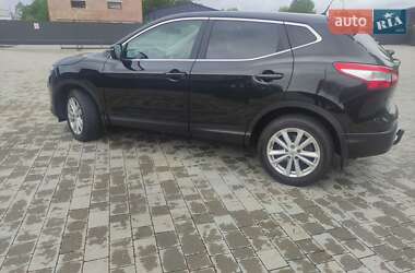 Внедорожник / Кроссовер Nissan Qashqai 2014 в 