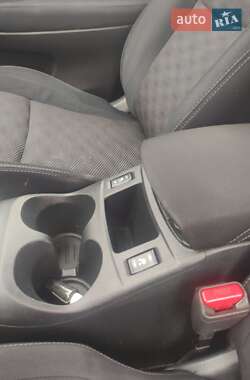 Внедорожник / Кроссовер Nissan Qashqai 2014 в 