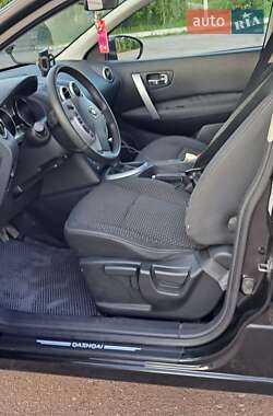 Внедорожник / Кроссовер Nissan Qashqai 2007 в 