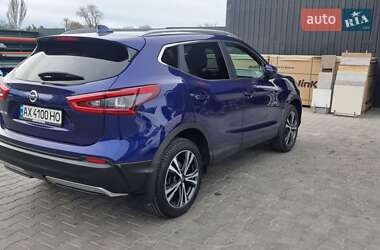 Внедорожник / Кроссовер Nissan Qashqai 2018 в 